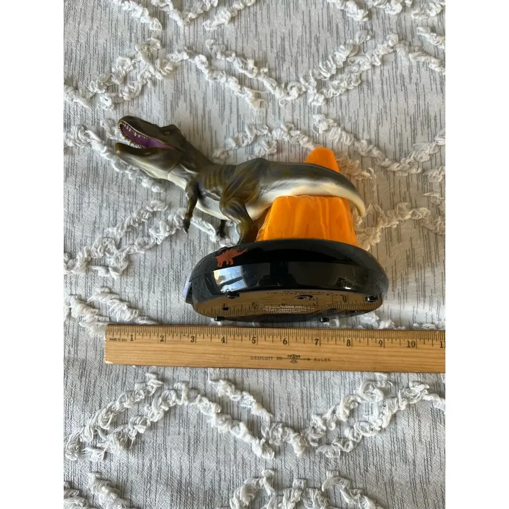 Jurassic World Night Lite T-Rex VOLCANO Lamp 3D, Spin Master
